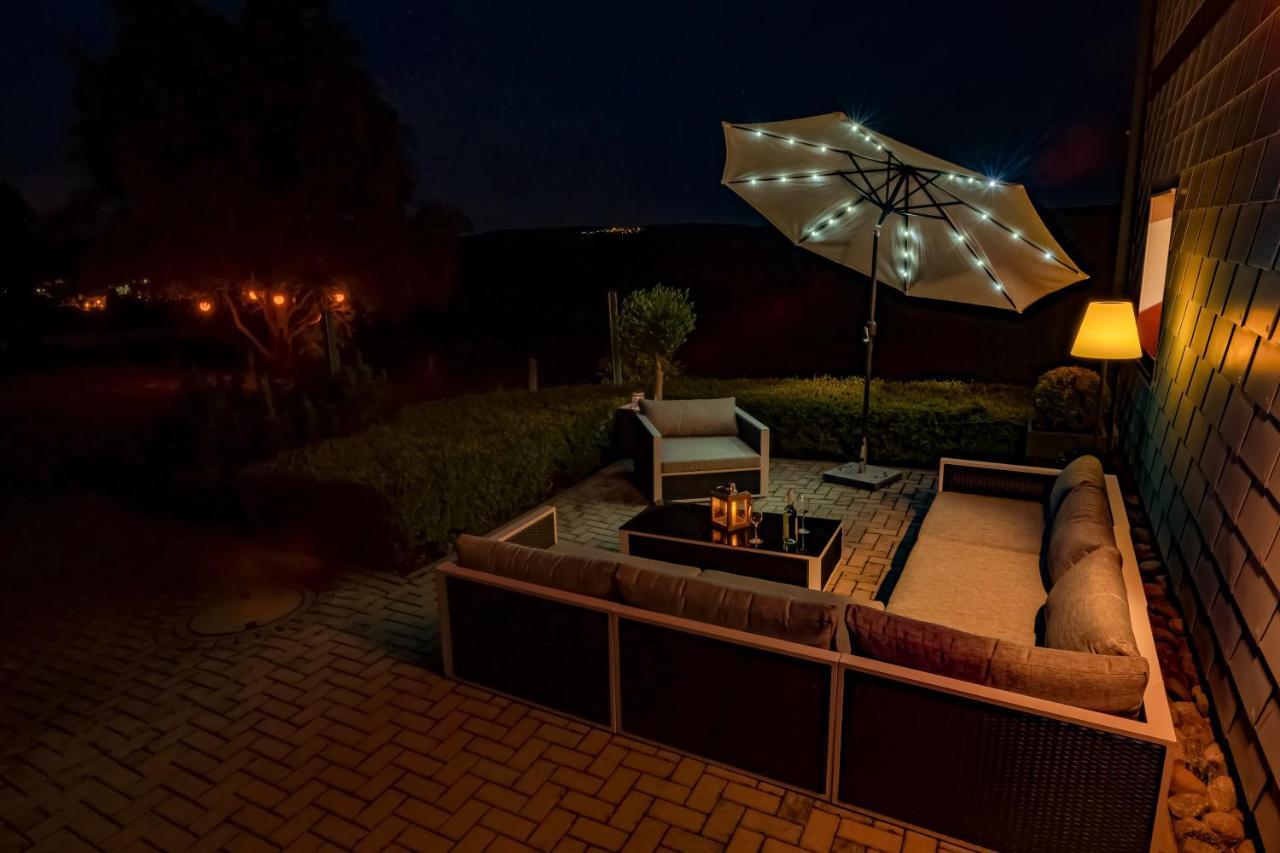 Ferienwohnung Fuchsbau Im Eg Des Ferienhauses Falkenhoehe Oberweißbach Exteriör bild